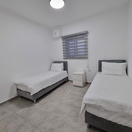 עכו Beachfront Gallery מראה חיצוני תמונה