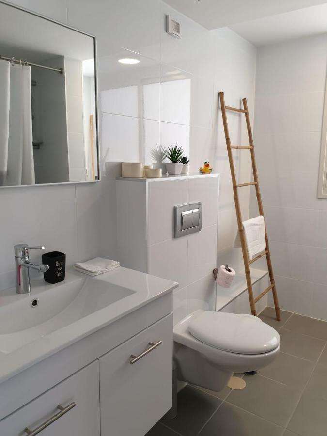 עכו Beachfront Gallery מראה חיצוני תמונה
